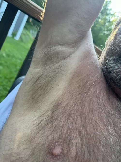 Smells woodsy after cutting wood all day