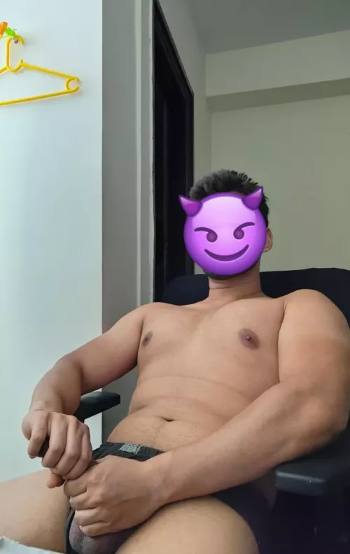 These arms can do some serious damage (in a good way 😉)