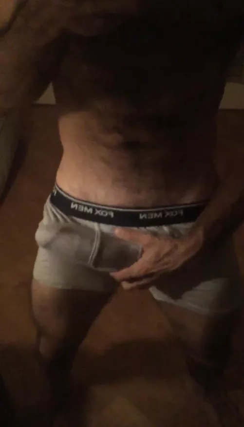 Who wants this bulge unleashed in their chat? 😈