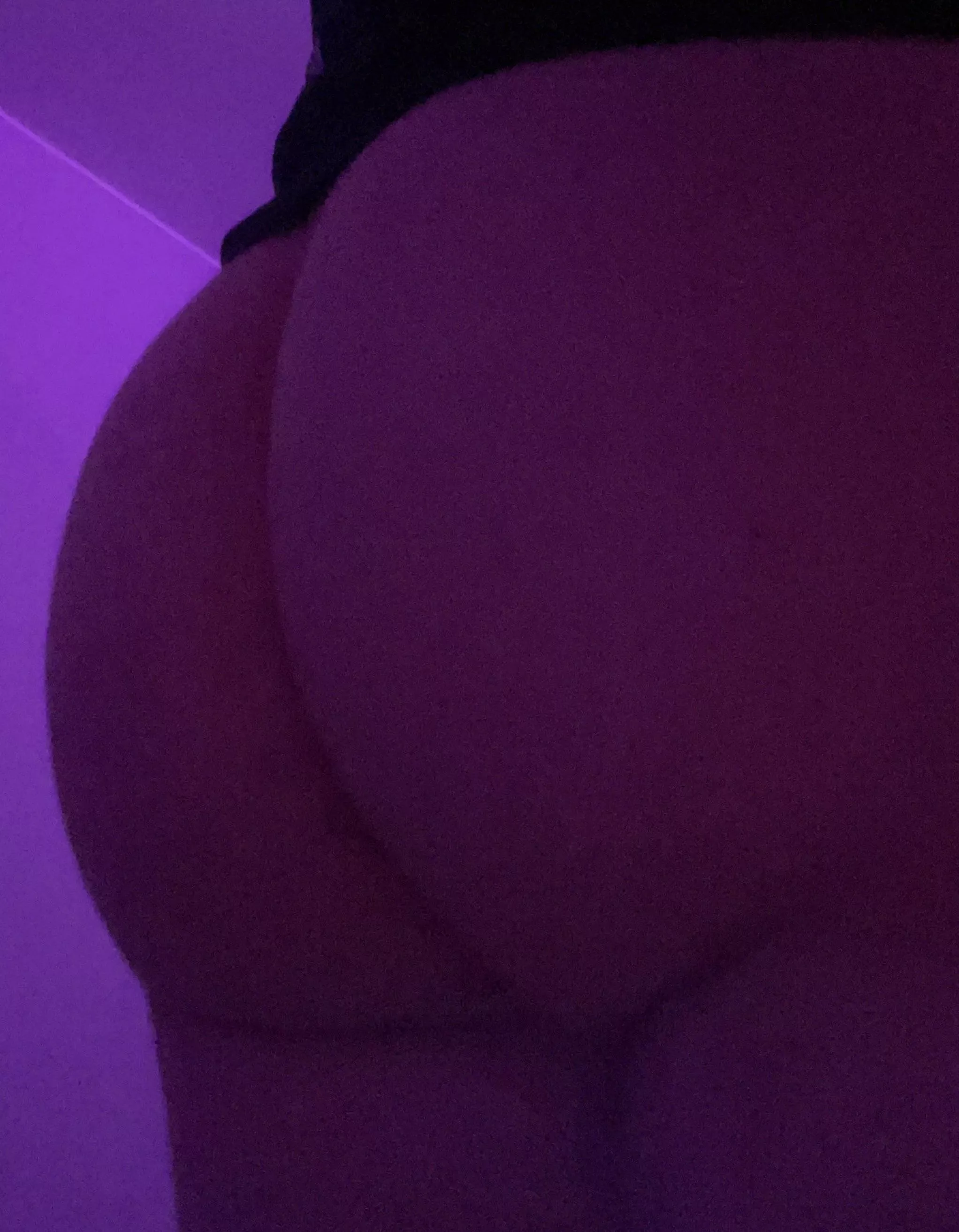 Would love to ride a dick