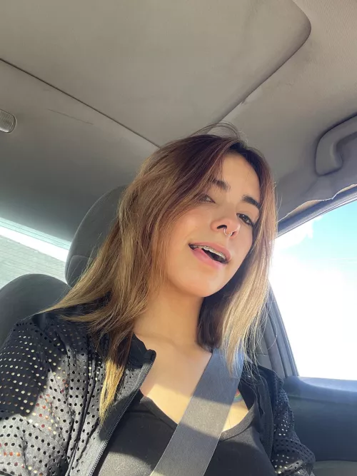 19 years old but still look super young