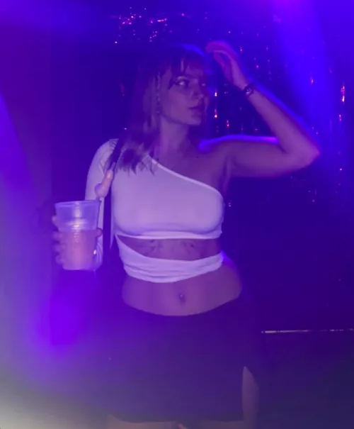 19yrs and still a bit shy