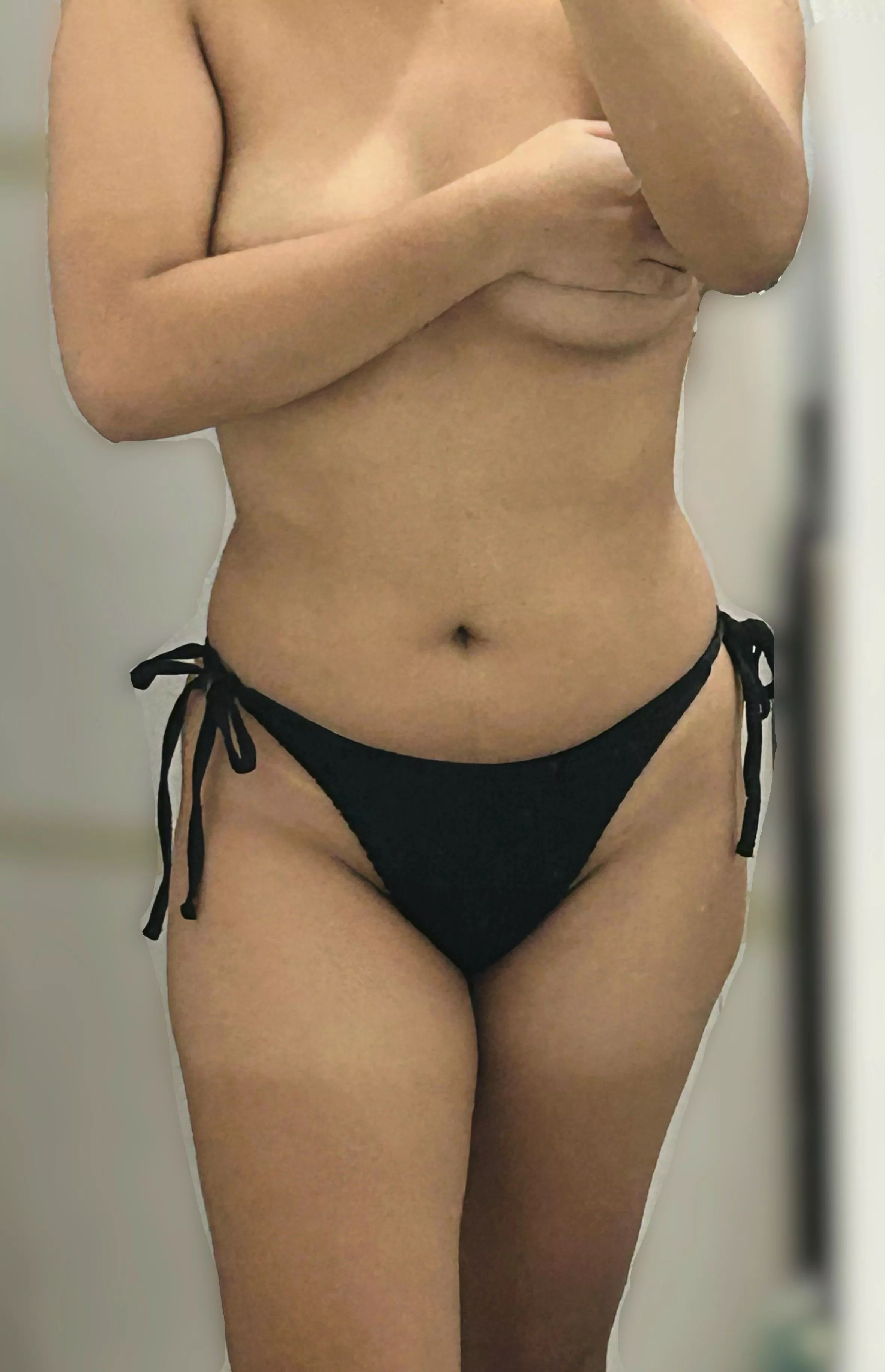 28 [f] Wanna get to know my wild side? Sometimes friendly can be naughty 😉