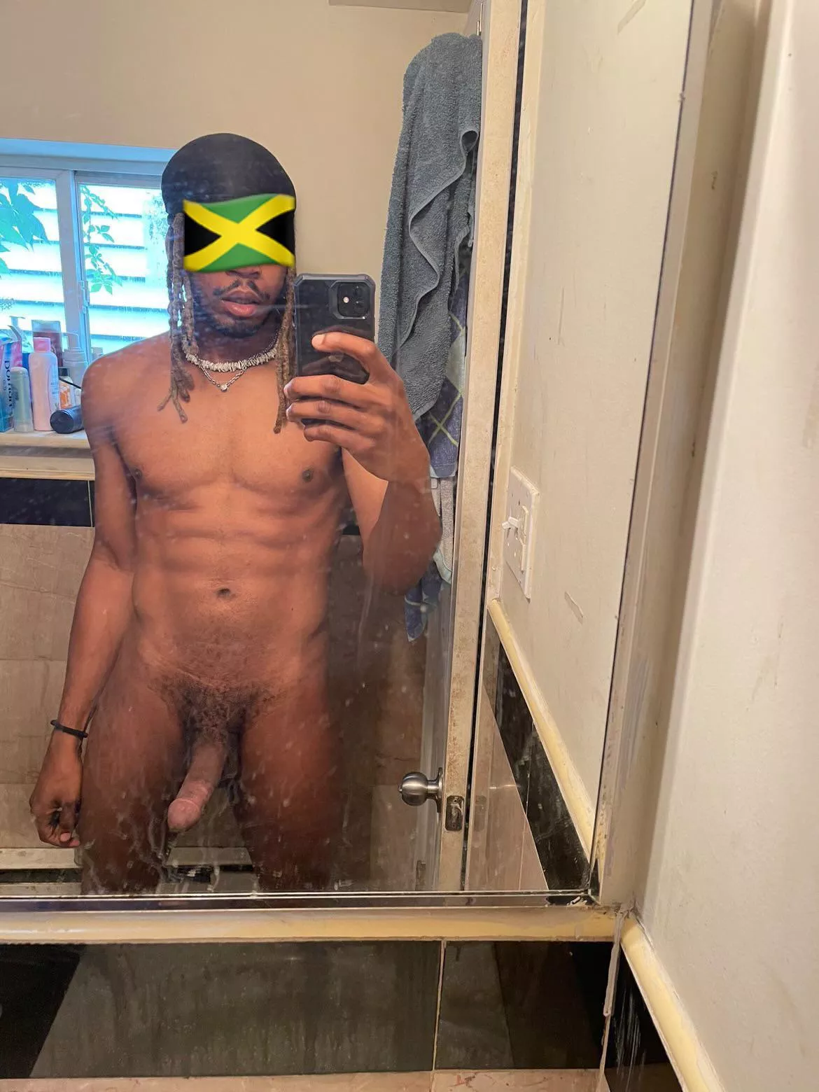 Fresh out the shower ready for a good Sunday Run 🍆🇯🇲