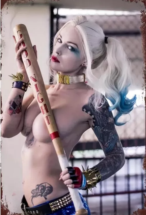 Harley Quinn Cosplay Model. Looking for help in IDing.