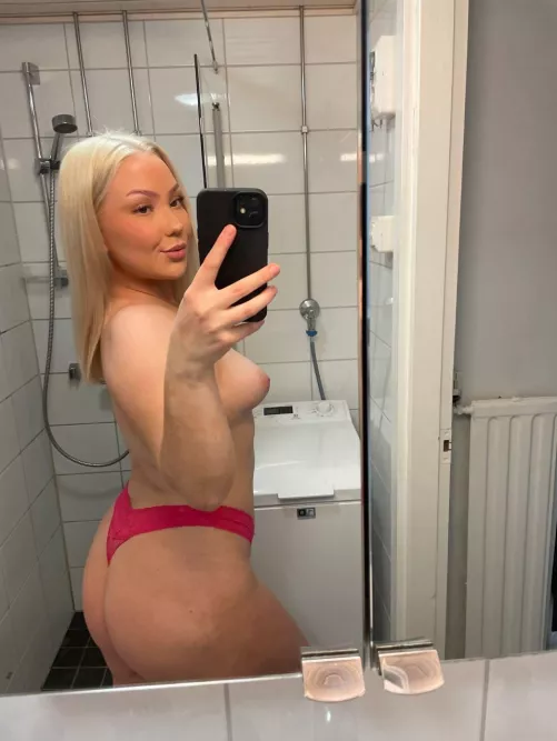 I can be your perfect dessert daddy