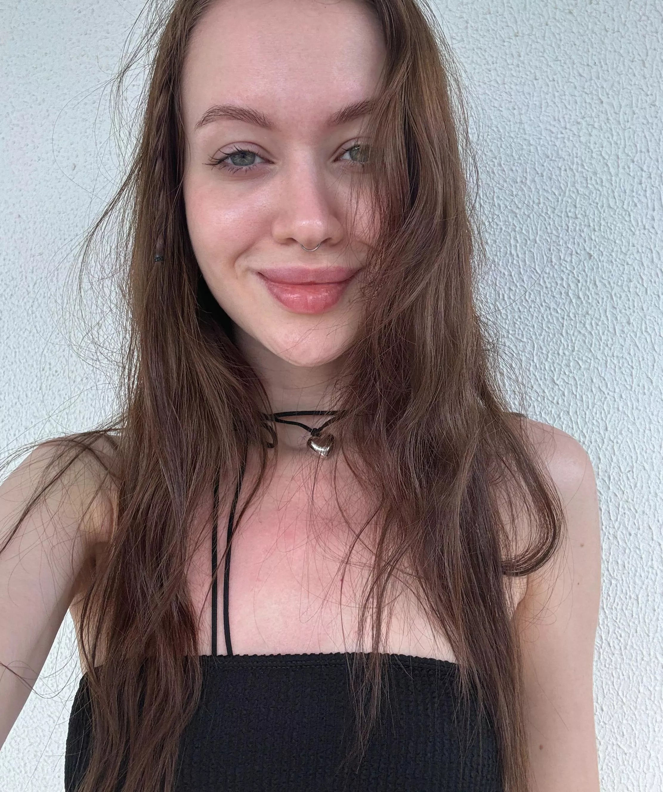 I love it when people look at me and touch their dick