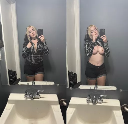 I love taking naughty pics in the bathroom