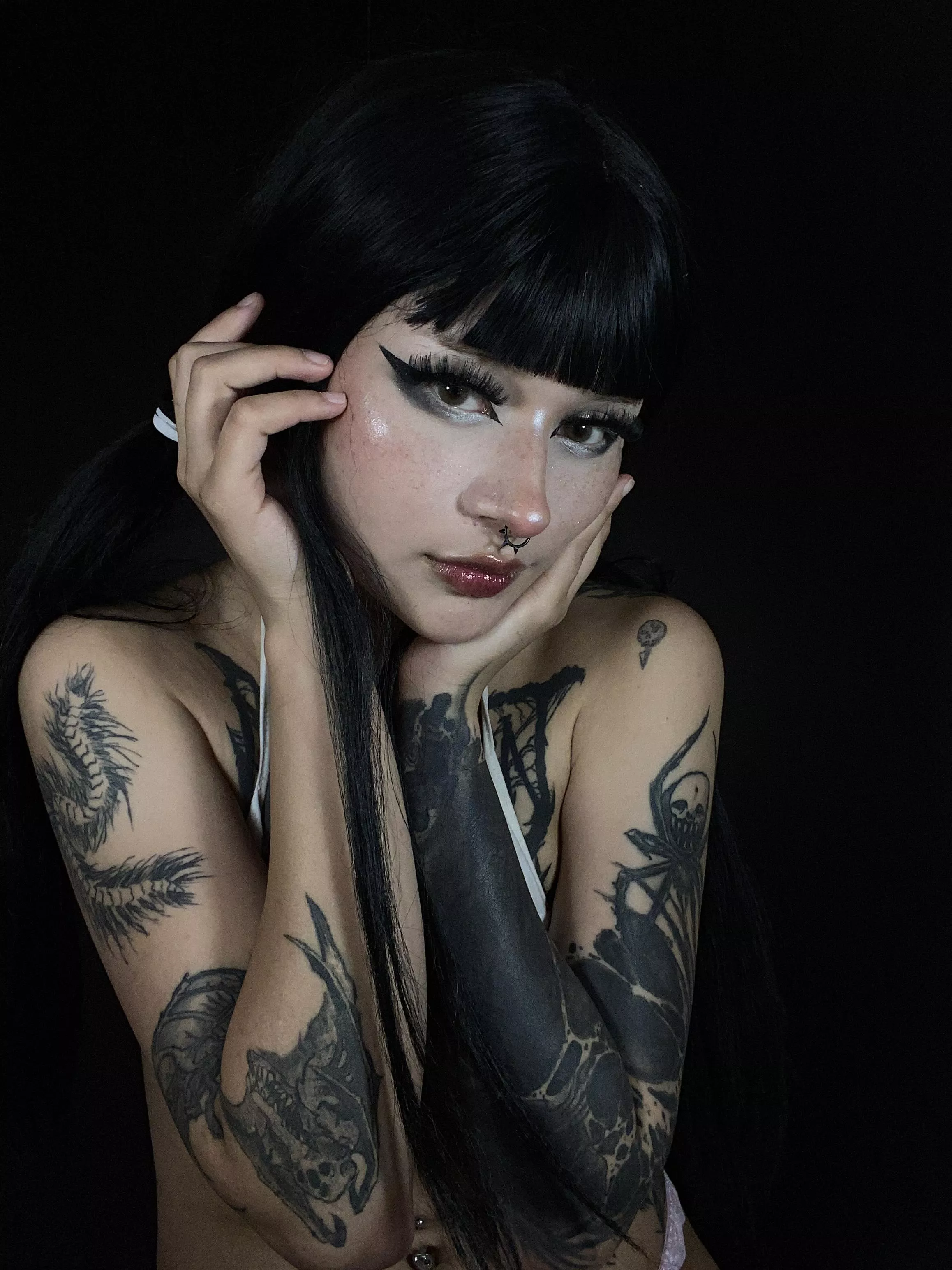 Julieth (@maldita_meg) [OnlyFans] 