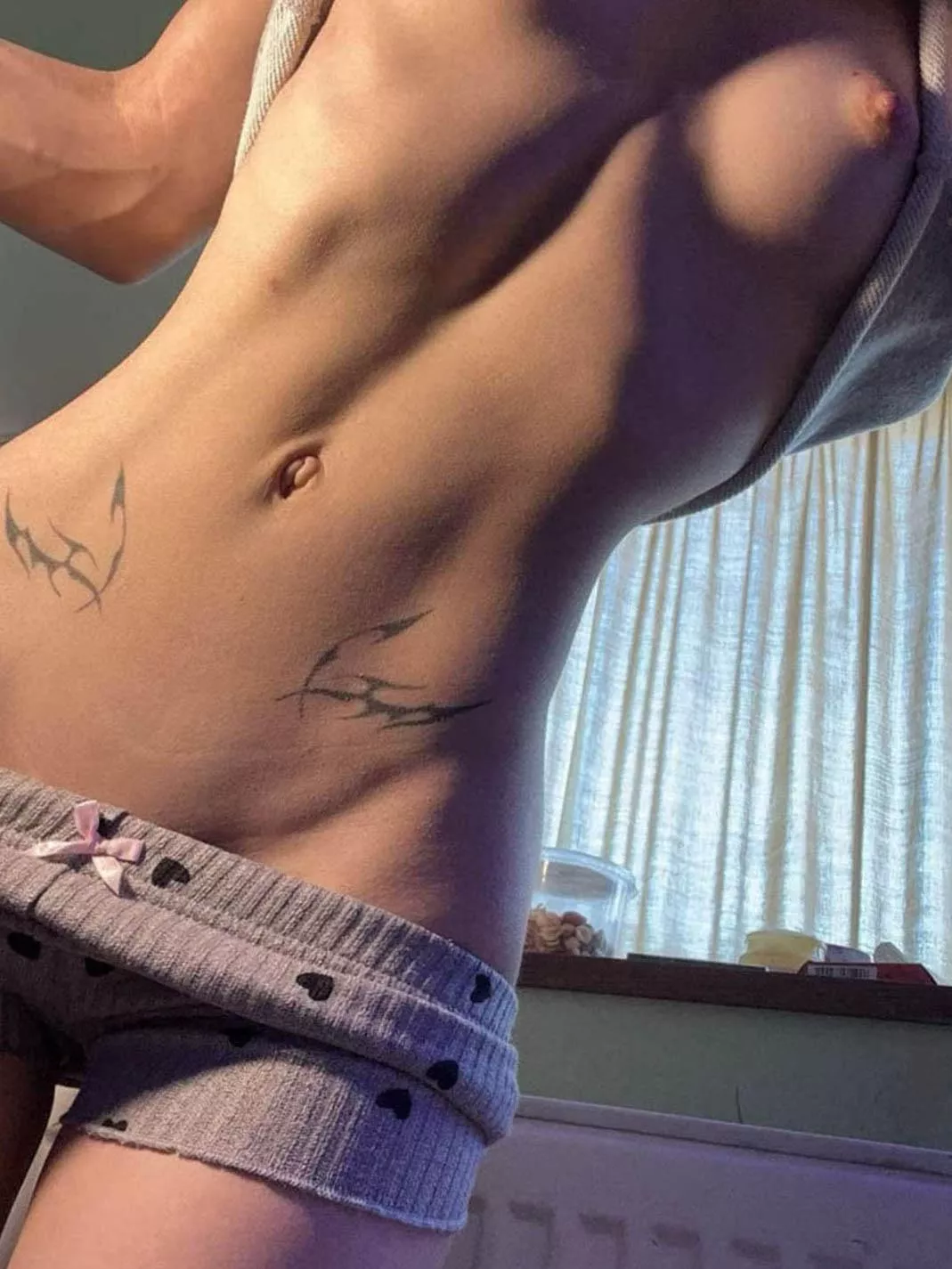 My natura,  petite  and wild body 