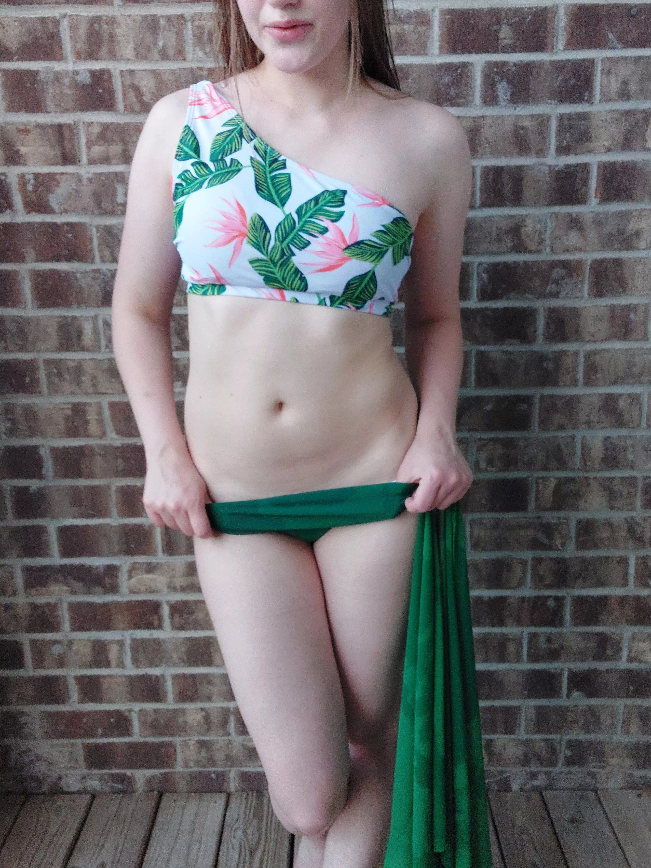 Still too hot out here 🥵