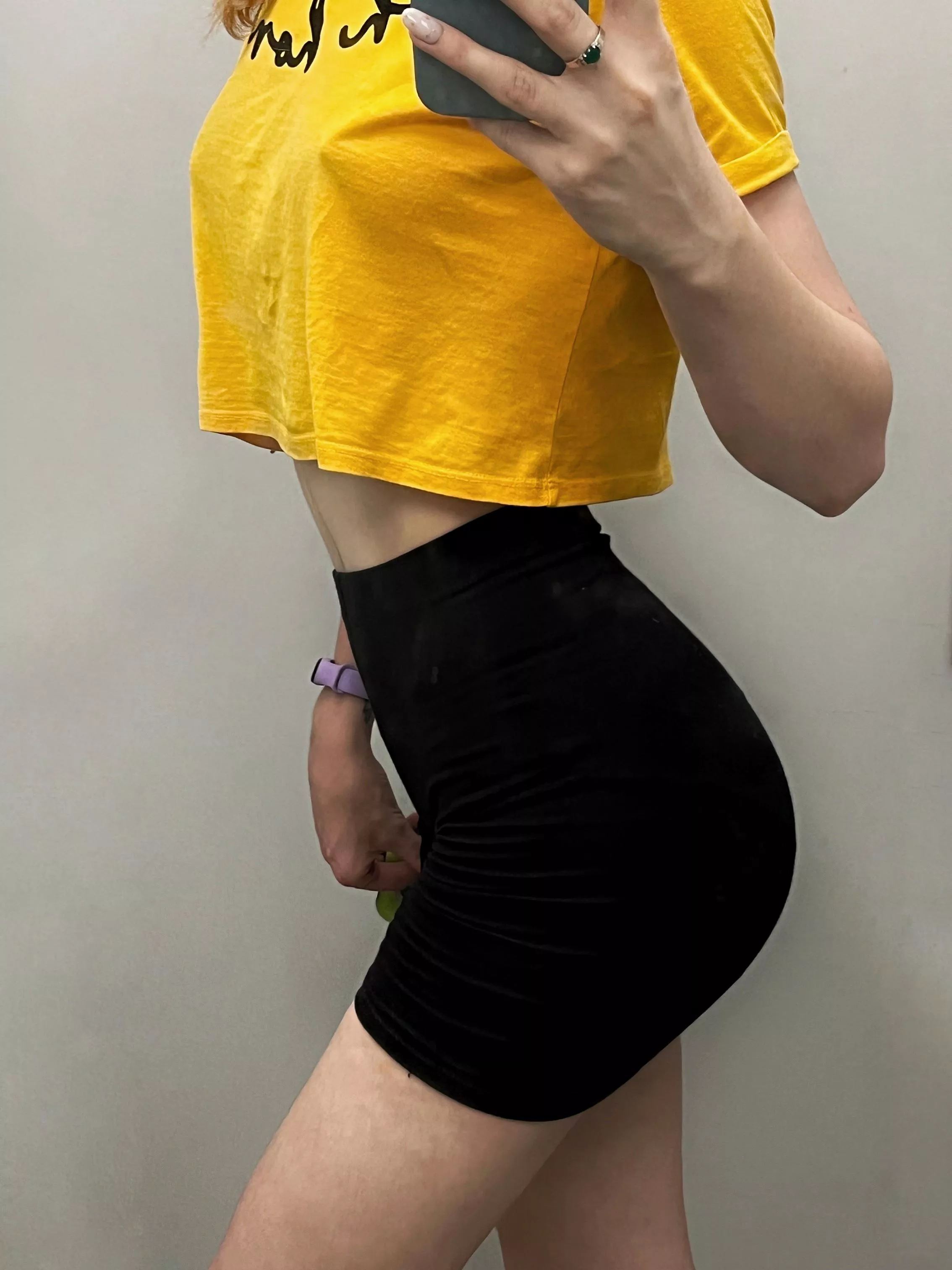 That ass is ready to rip off everything