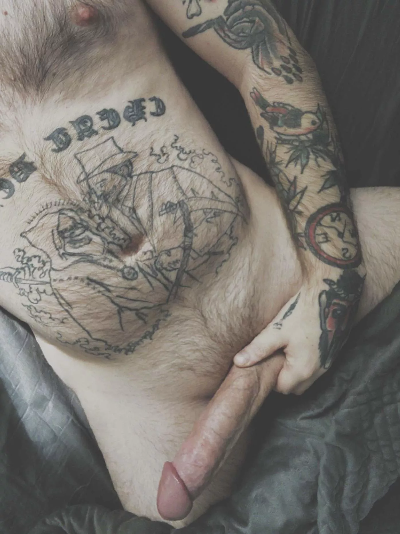 Wouldn’t you rather spend Sunday in bed? Taking this cock? 😈