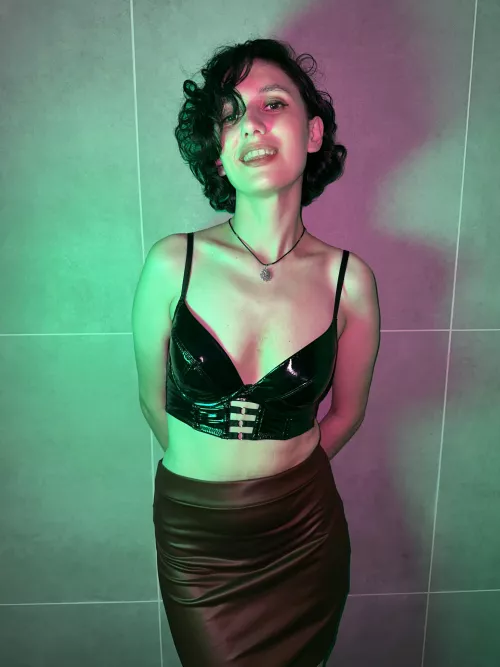 always a good mood when I'm in leather❤️