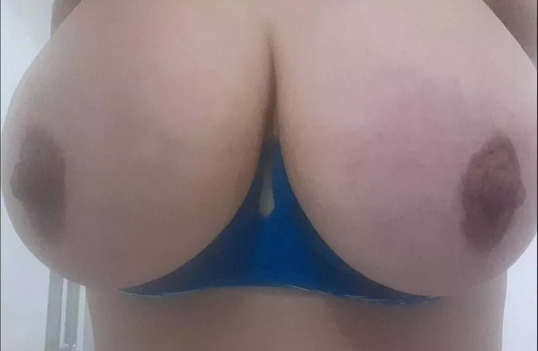 Always horny 51yo Mom 