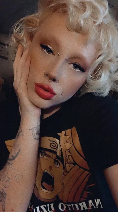 Check my most recent post for a menu update 💋👻Tyler.Luftman👻