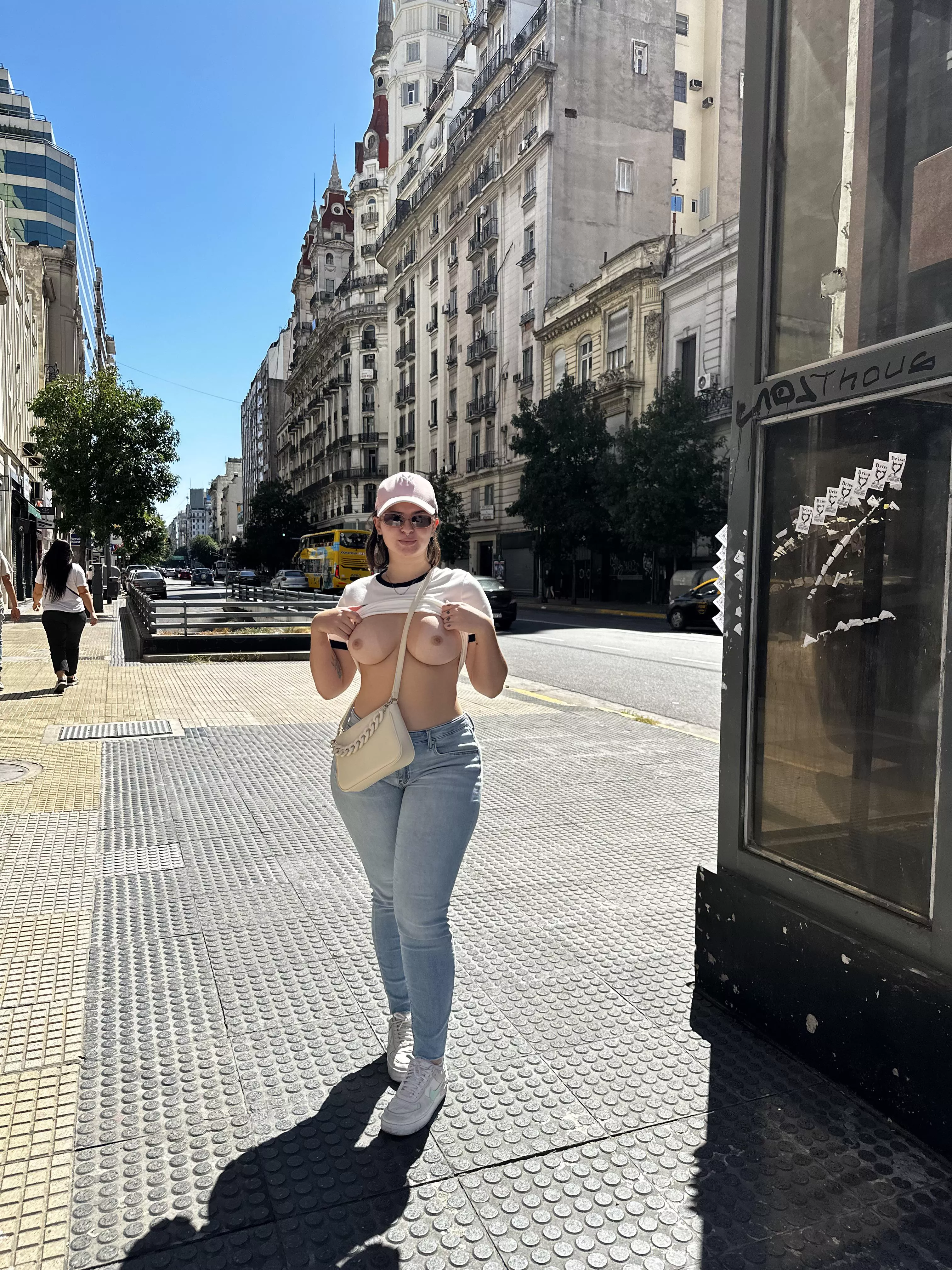 Did anyone seen it?  I hope so!! 