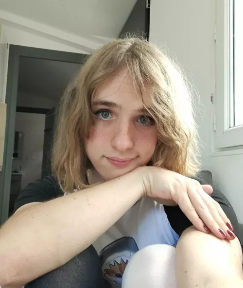 Don't look too much hehe 😚