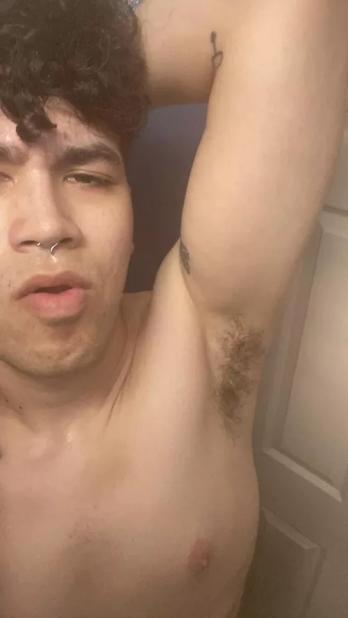 got so sweaty after my workout today 😵‍💫