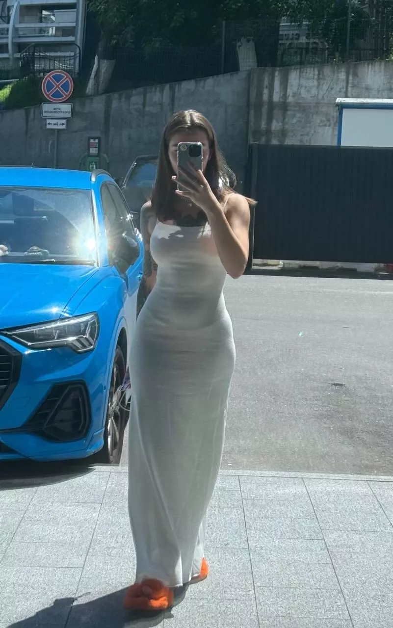 I decided that this dress fitted me very well