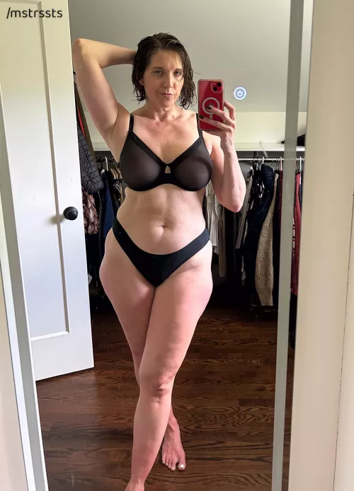 Never too old to feel beautiful (f49)