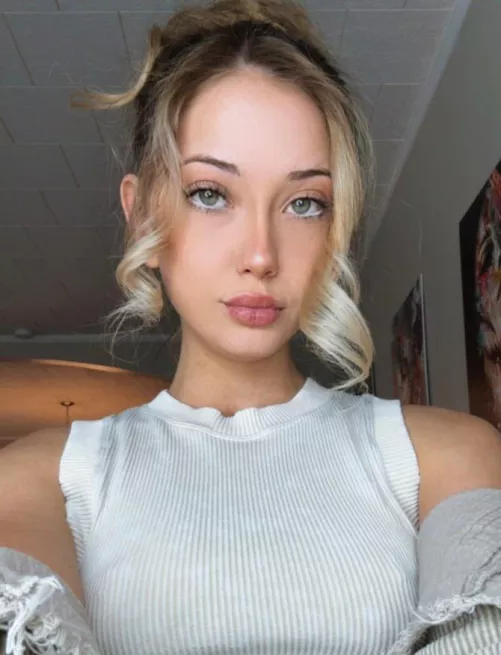 staring contest but love me later