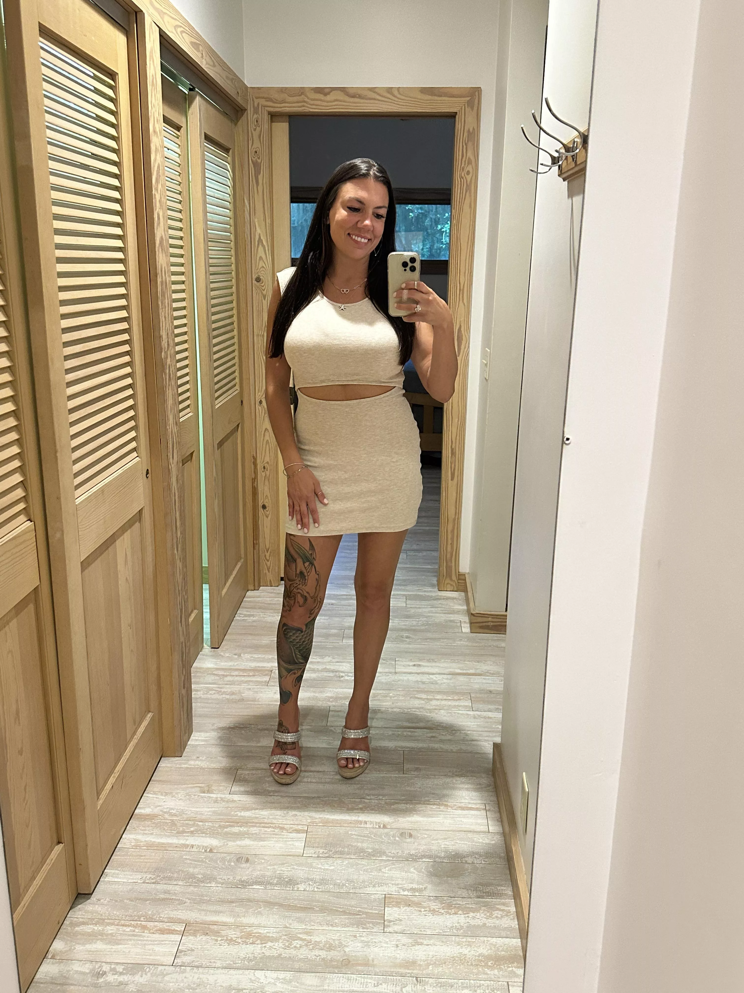 That's what I wear when I want to tease you in a more elegant way on our date