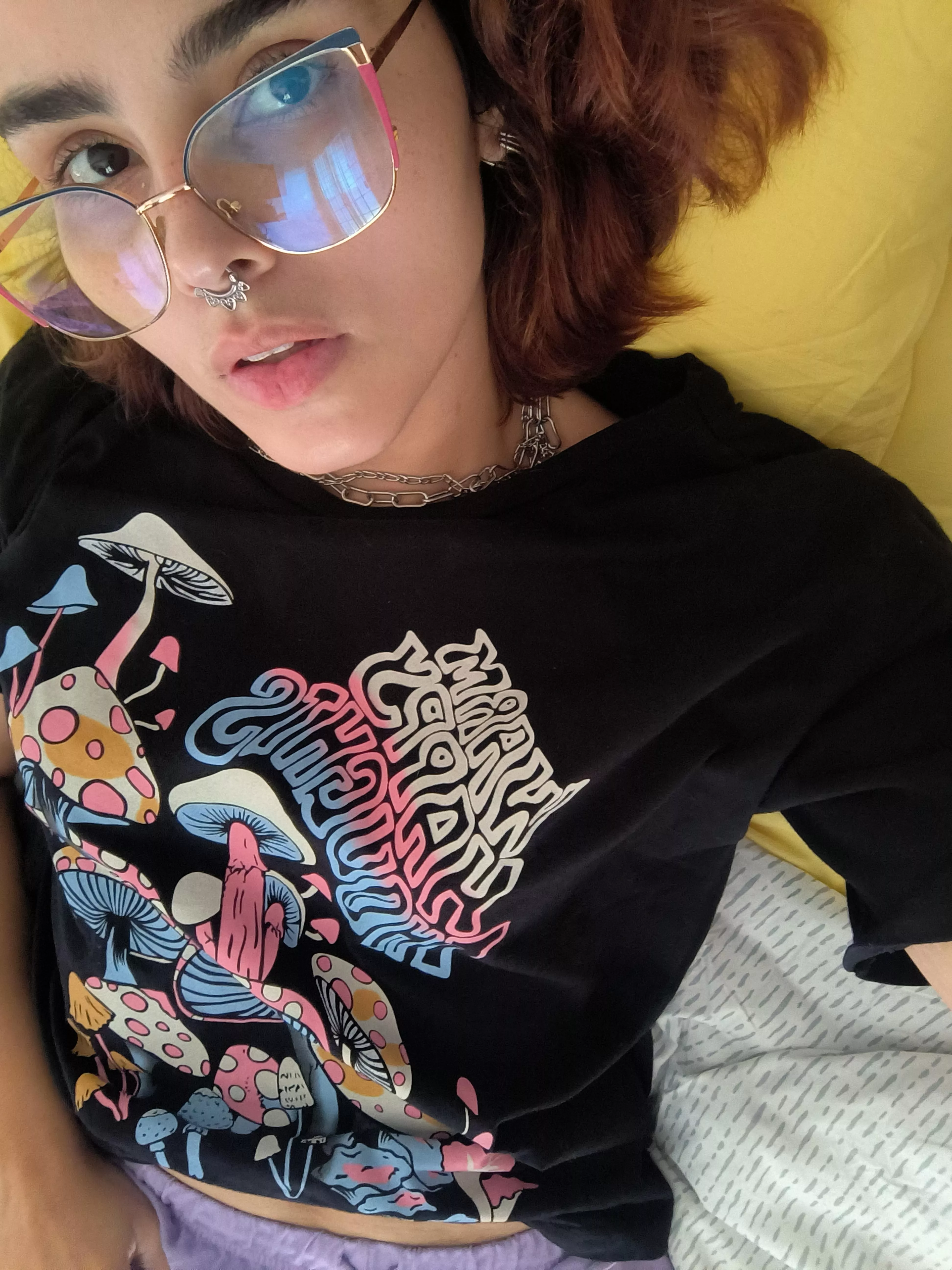 Trying new kinks? I'm your girl then! Any kink(soft, hard and medium fetishes) 🥵 solo and lesbian show available today 💋 [cam] calls and [Dom] session's ! [GFE] is available too, ask for my prices 😉 let me make your fantasies reality 