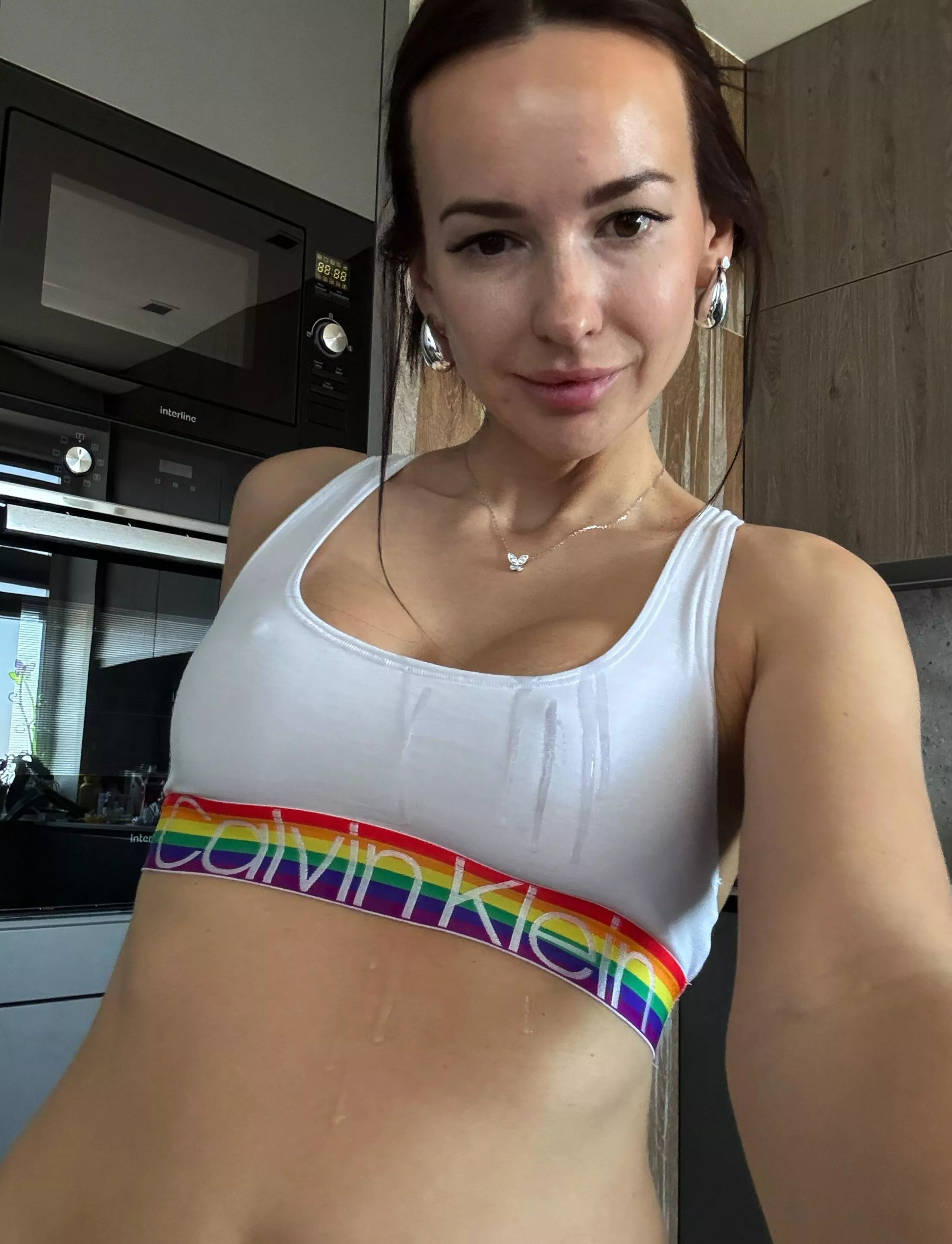 Would you cum on my pussy lips