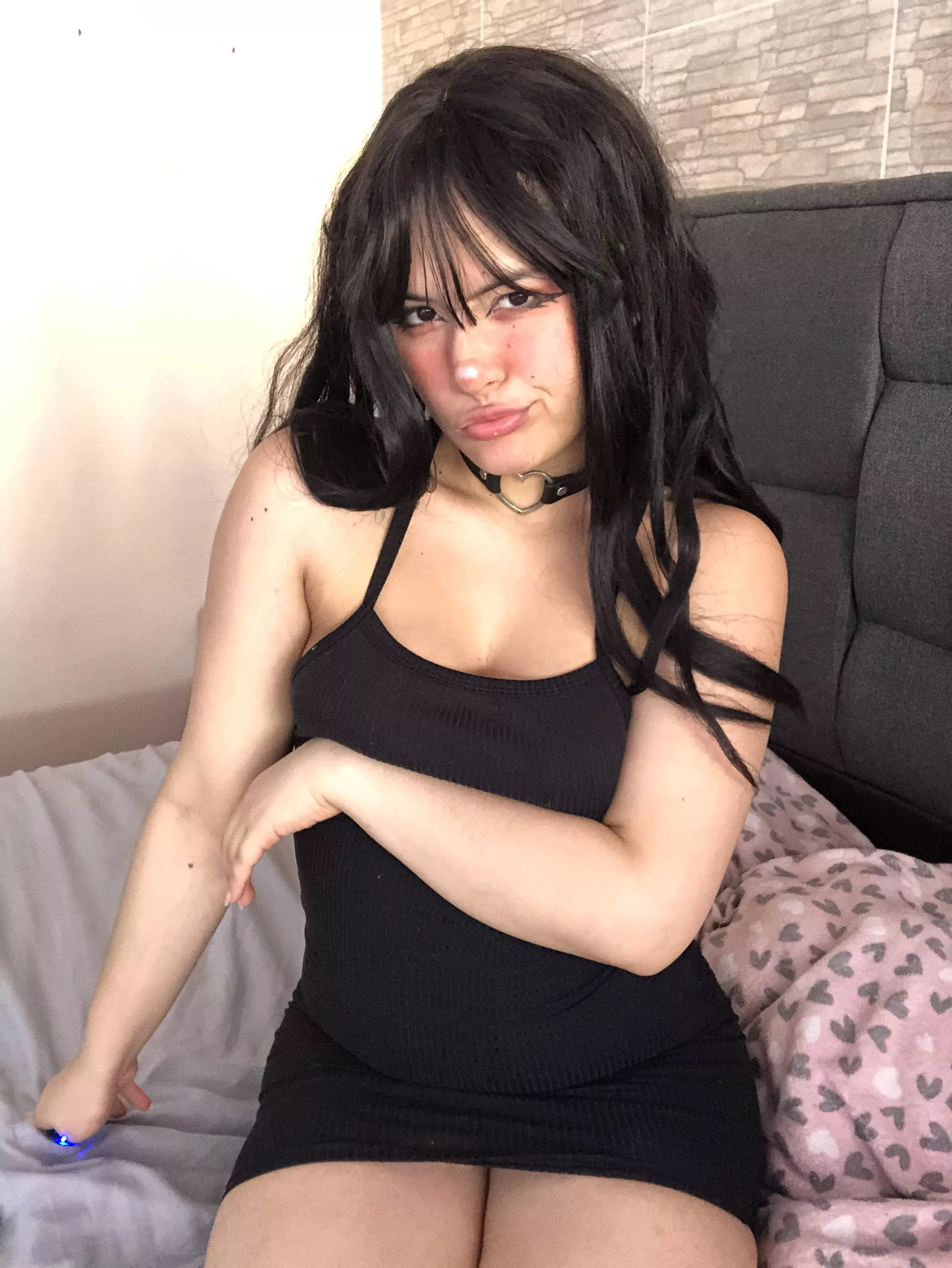 Would you like me to wear this dress on our first date?
