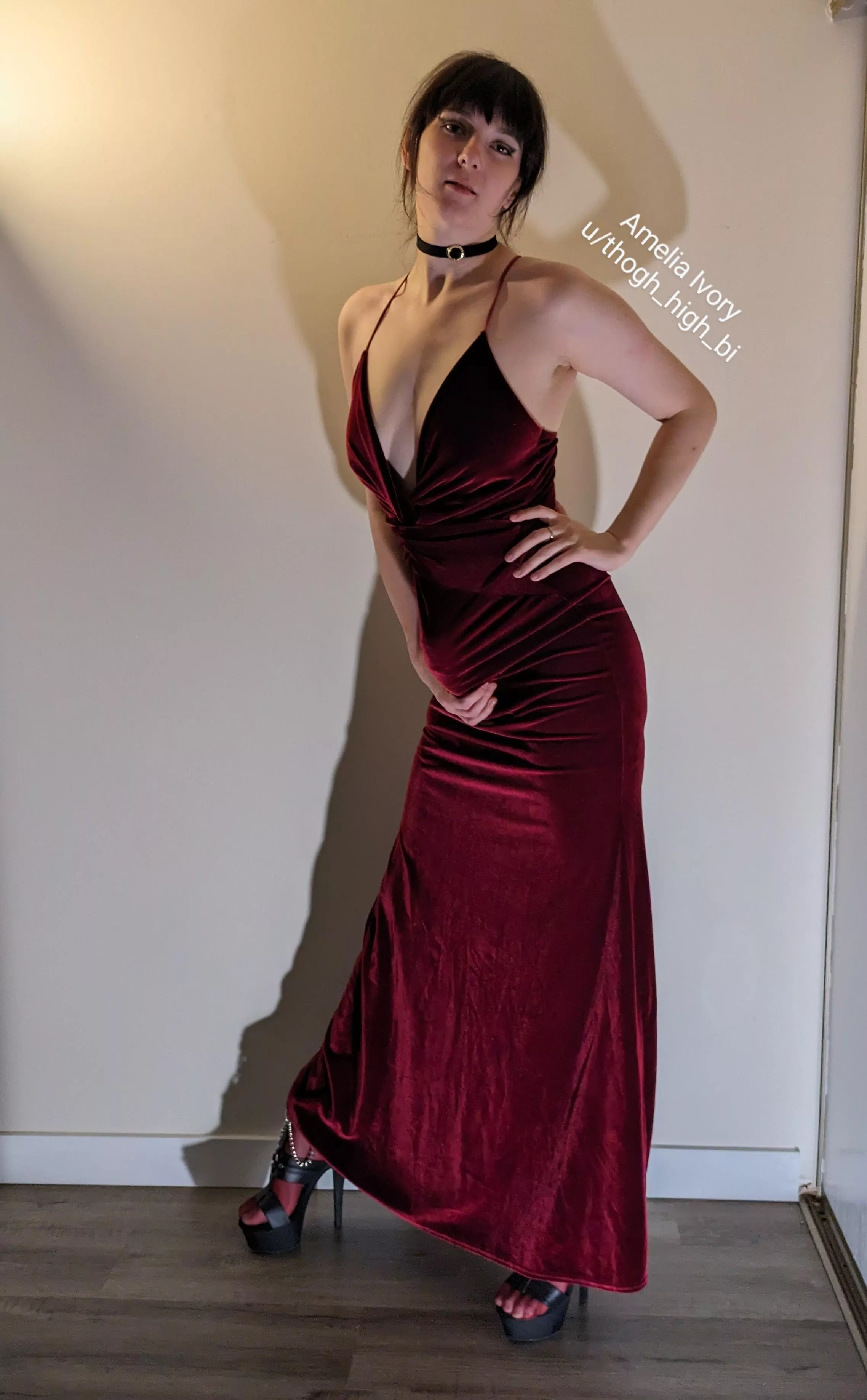 You think you can handle a real woman? Bend over and let's find out...