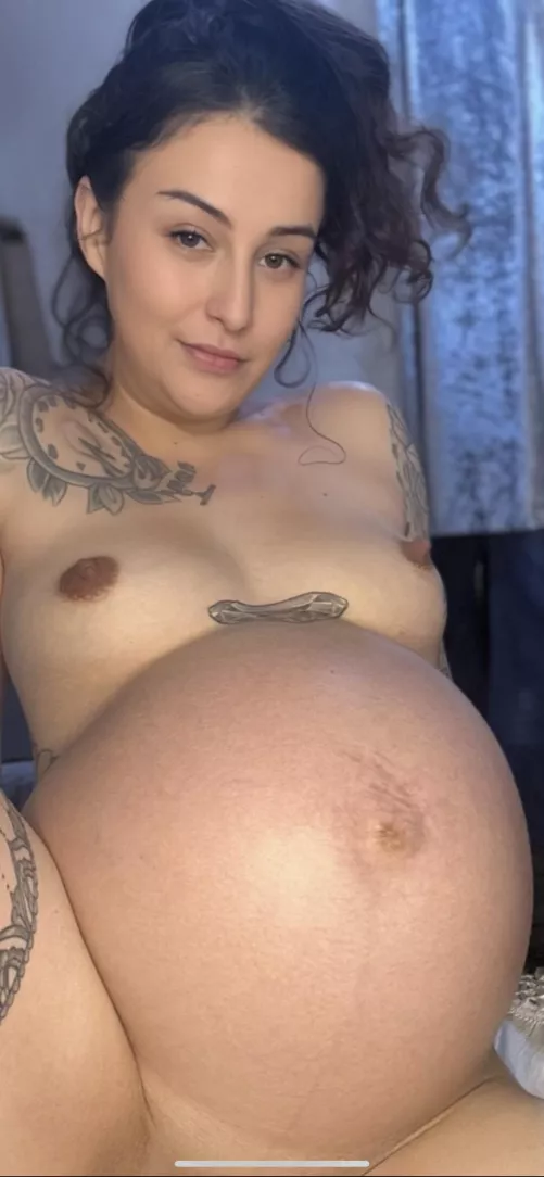 26/UK horny and pregnant 