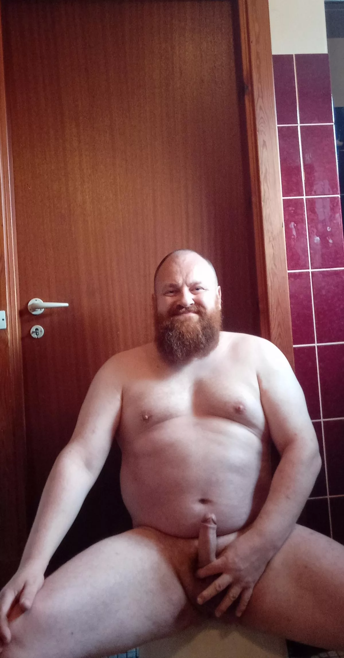 [43] Can i be your chubby ginger daddy 😜😈