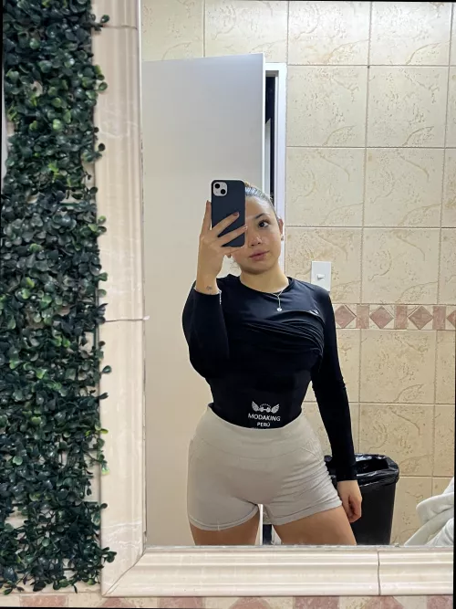 I need your hands on these curves