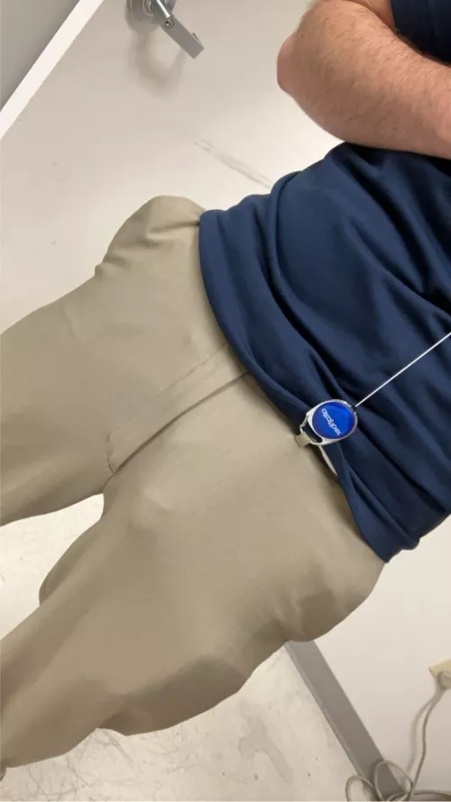 I wonder if my bulge distracts my coworkers 24yo