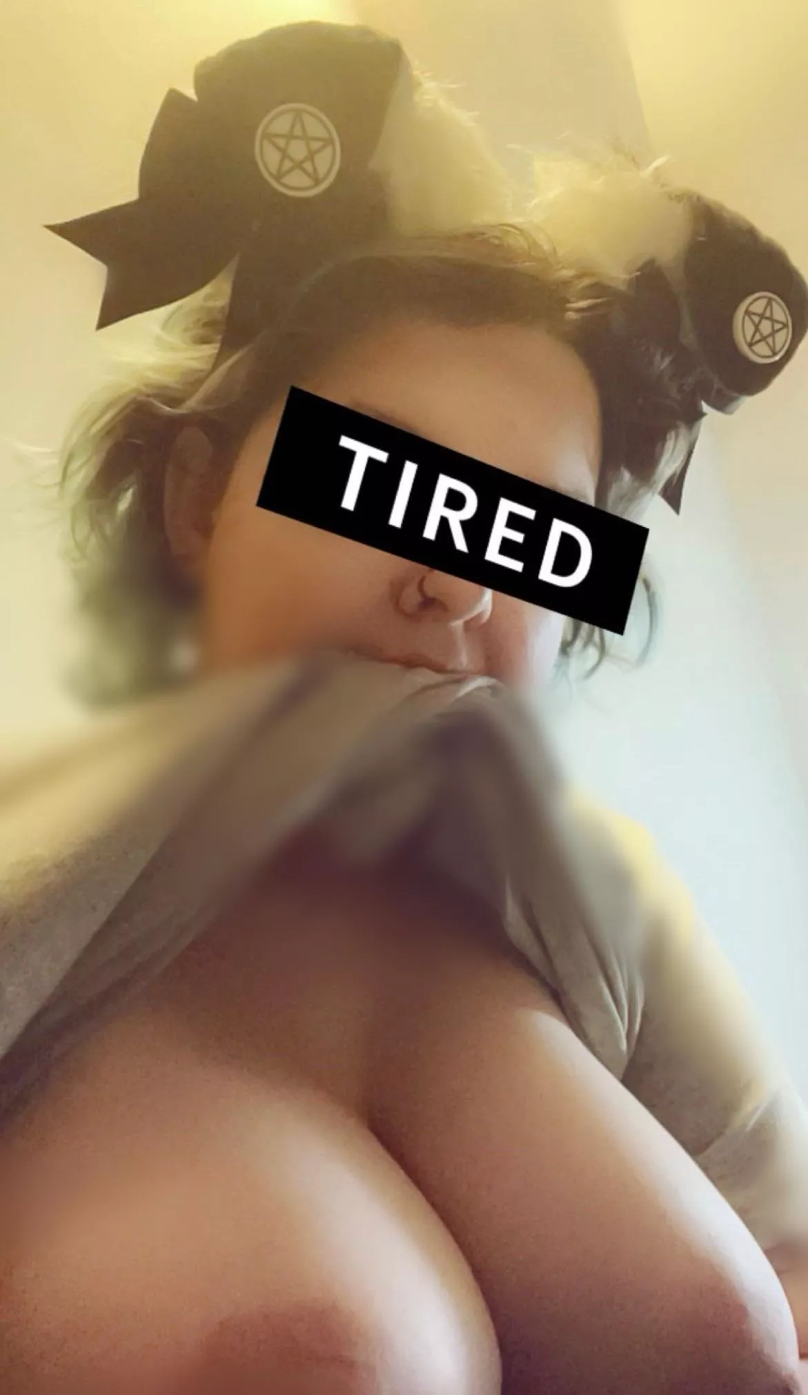 just a good little puppy girl showing off 🖤🕸️