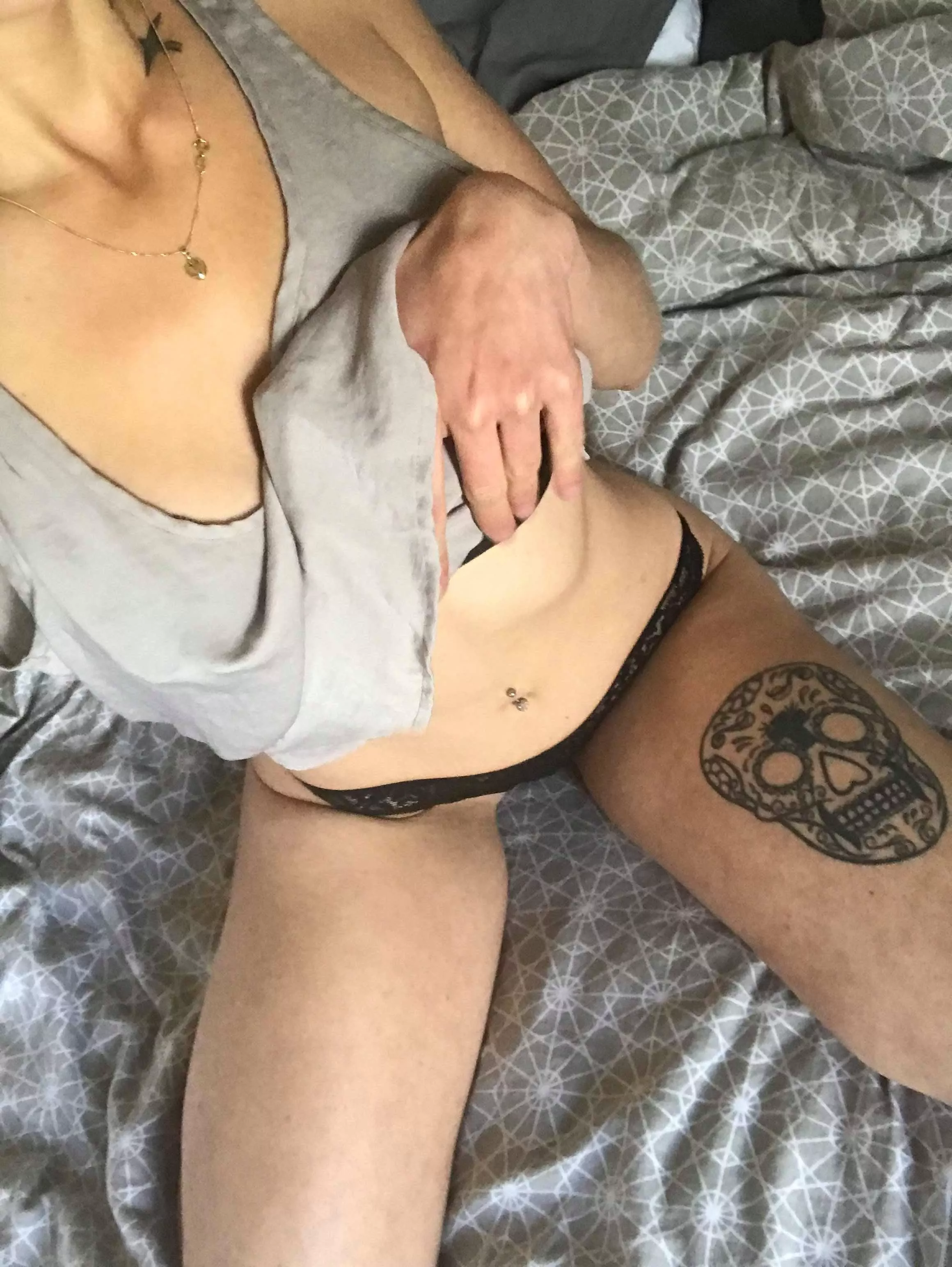 Looking for someone to talk to. I am 24 and want to meet new people 😊