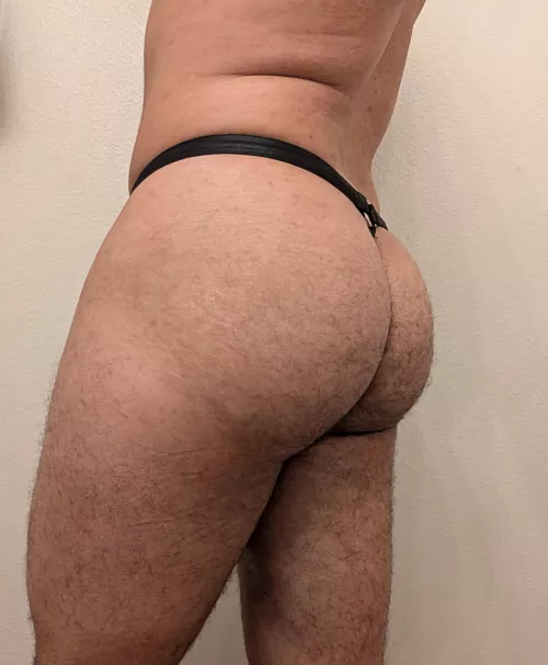 Love this pair. Want someone to wear these for