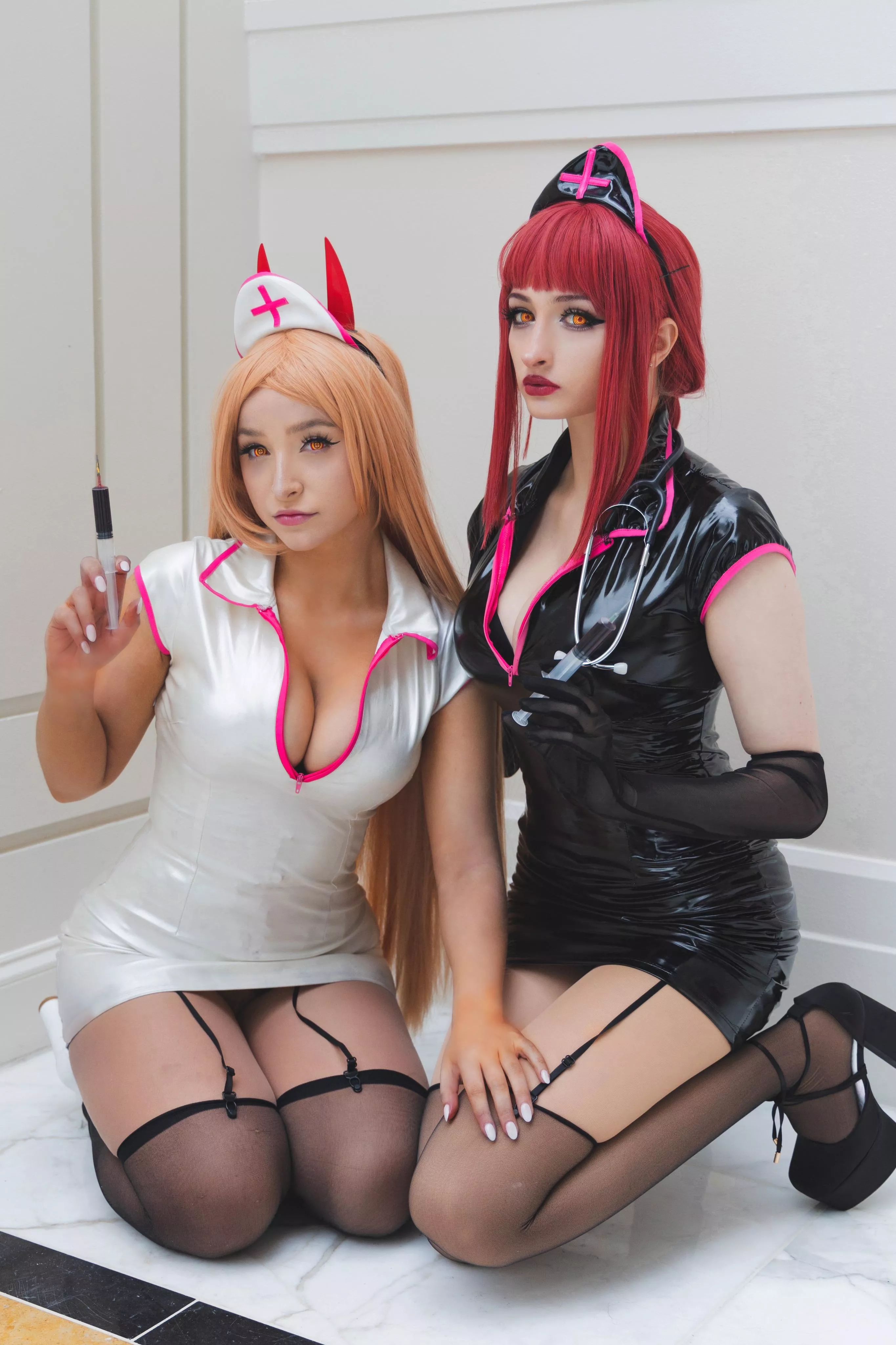My friend and I cosplaying as Nurse Power and Makima from Chainsaw Man (Cplaya_2)