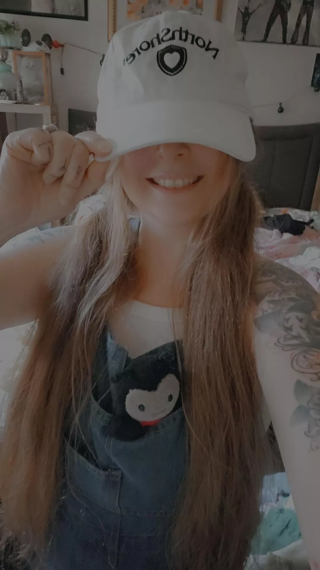 Needa hat to keep the sun off!🤭