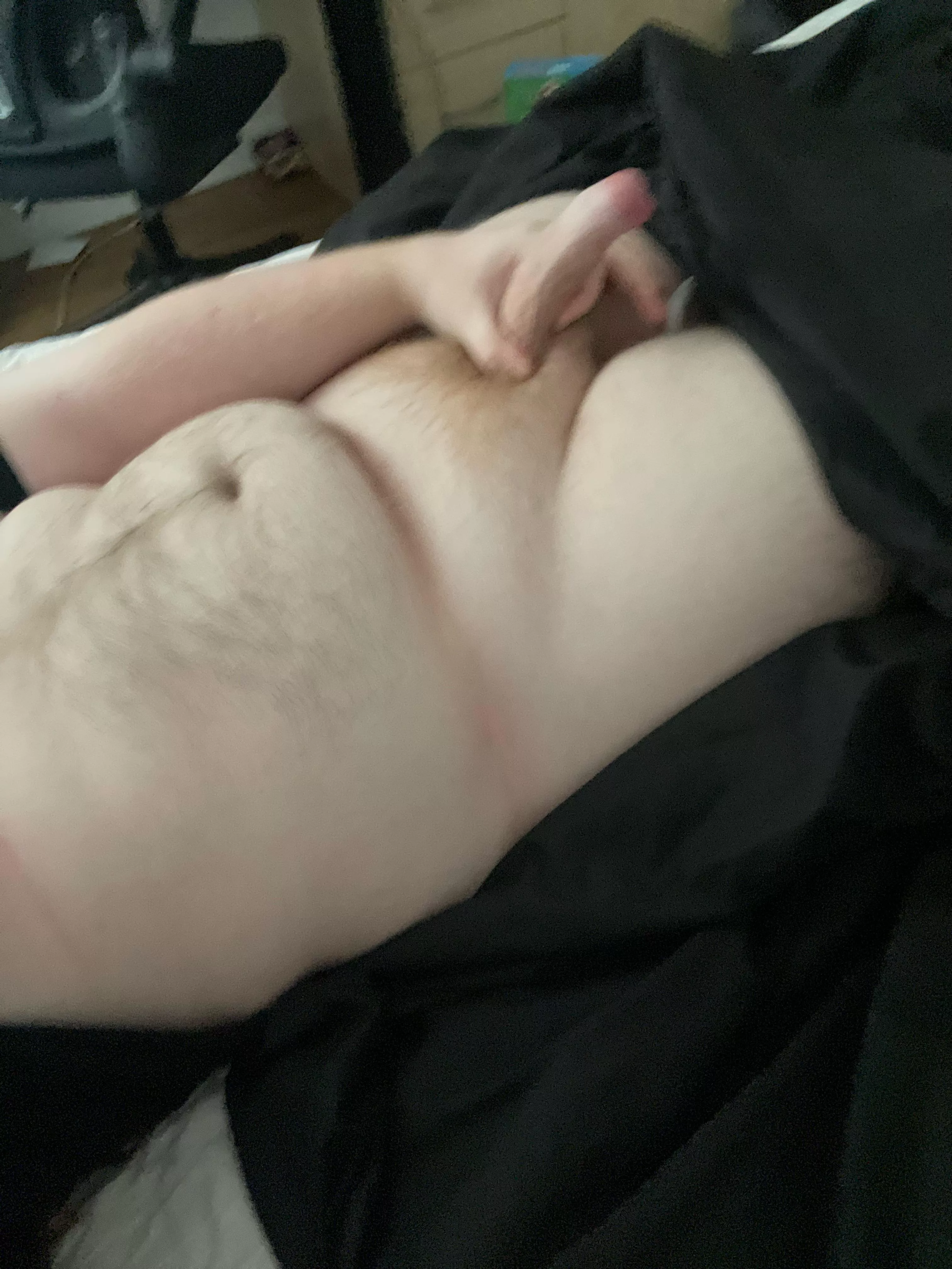 Would anyone like a chubby 20yo guy like me? (DMs open)