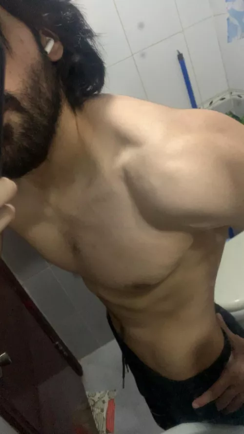 23 || bored m, dns open