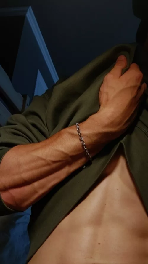 i'd let you borrow my hoodie