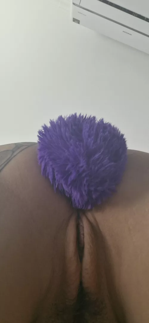 I'm told if you lie back and click your fingers 3 times, a purple bunny will appear on top of you in this postion [OC]