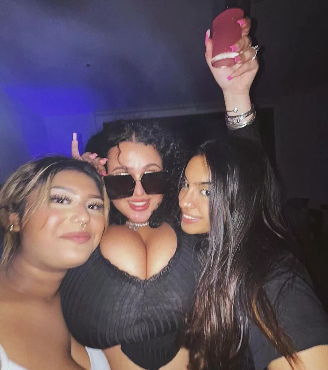 Insane. Wonder what her friends are thinking