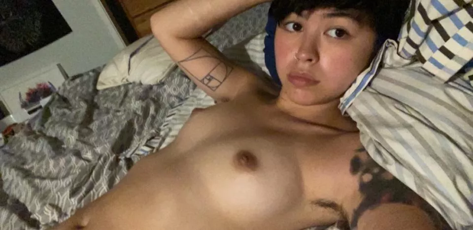 Just a Cali boi who hates wearing clothes in the heat 🔥