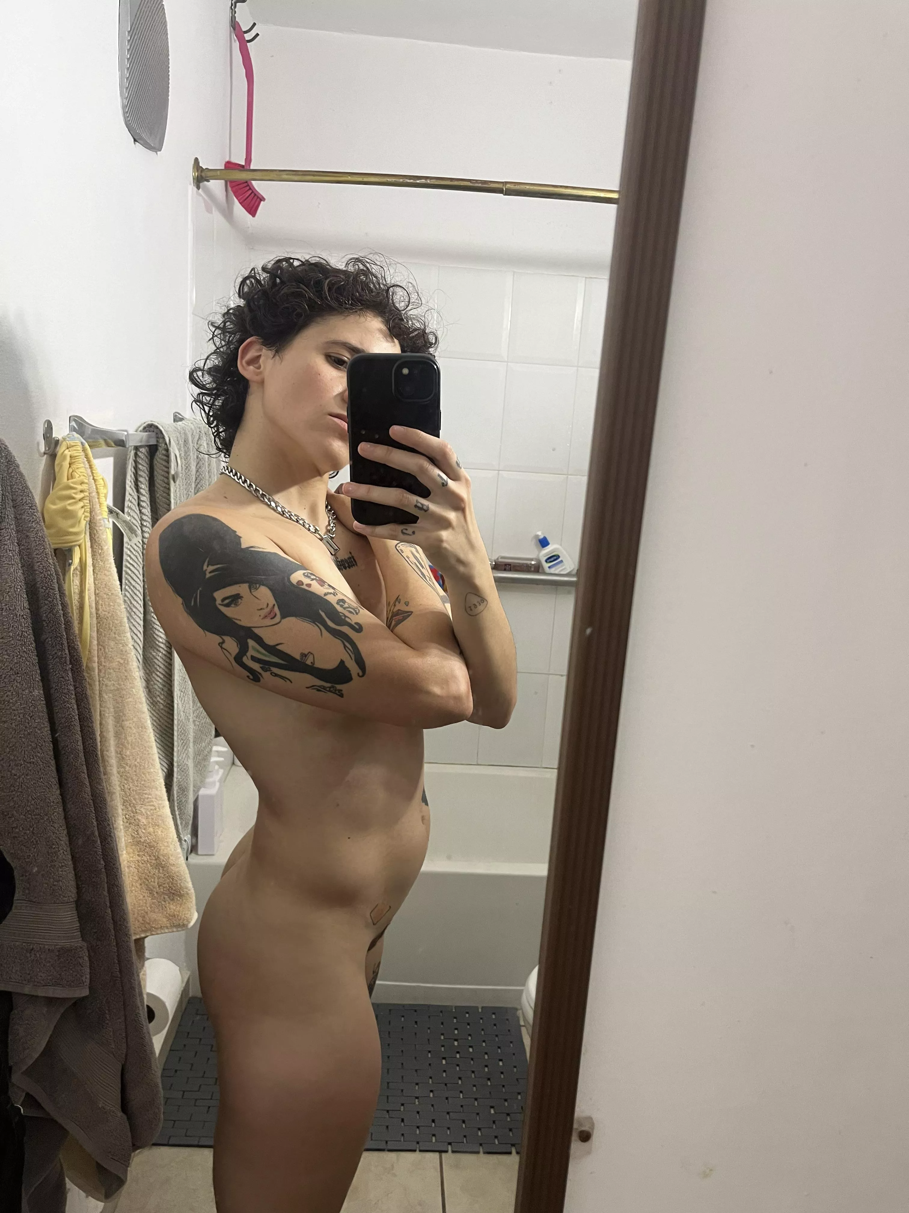 Latinx butch says unlock my collection ❤️‍🔥