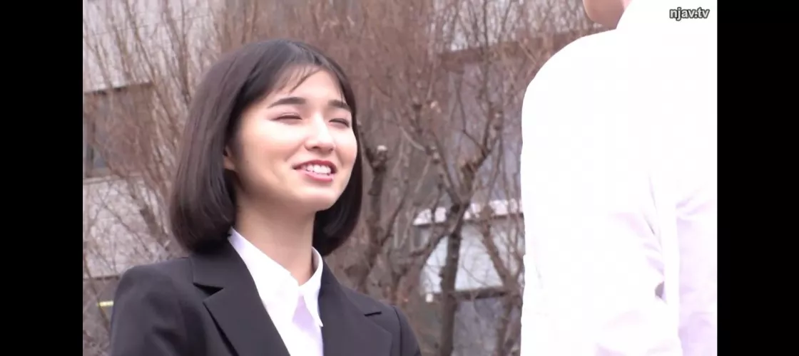 name of this actress?