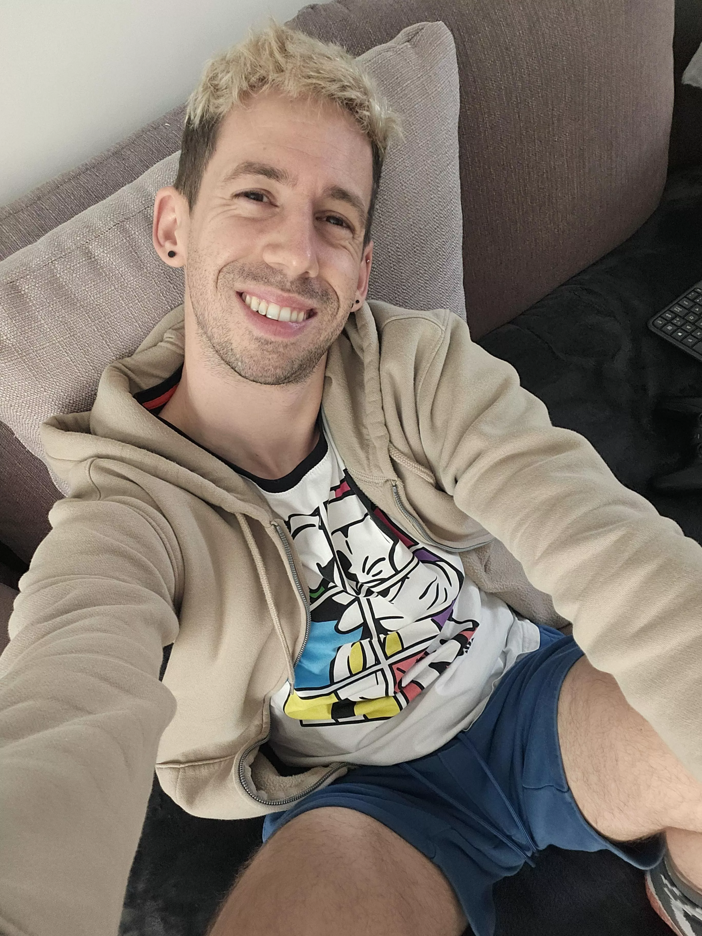 The more I smile the less I see kek. Someone playing GW2?