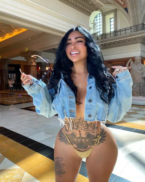 You know you can't resist my slutty body